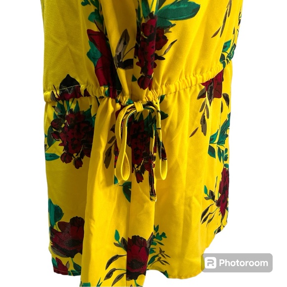 Evri Yellow Floral V Neck Drawstring Peplum Top with Bell Sleeves Size 0X - Picture 4 of 6